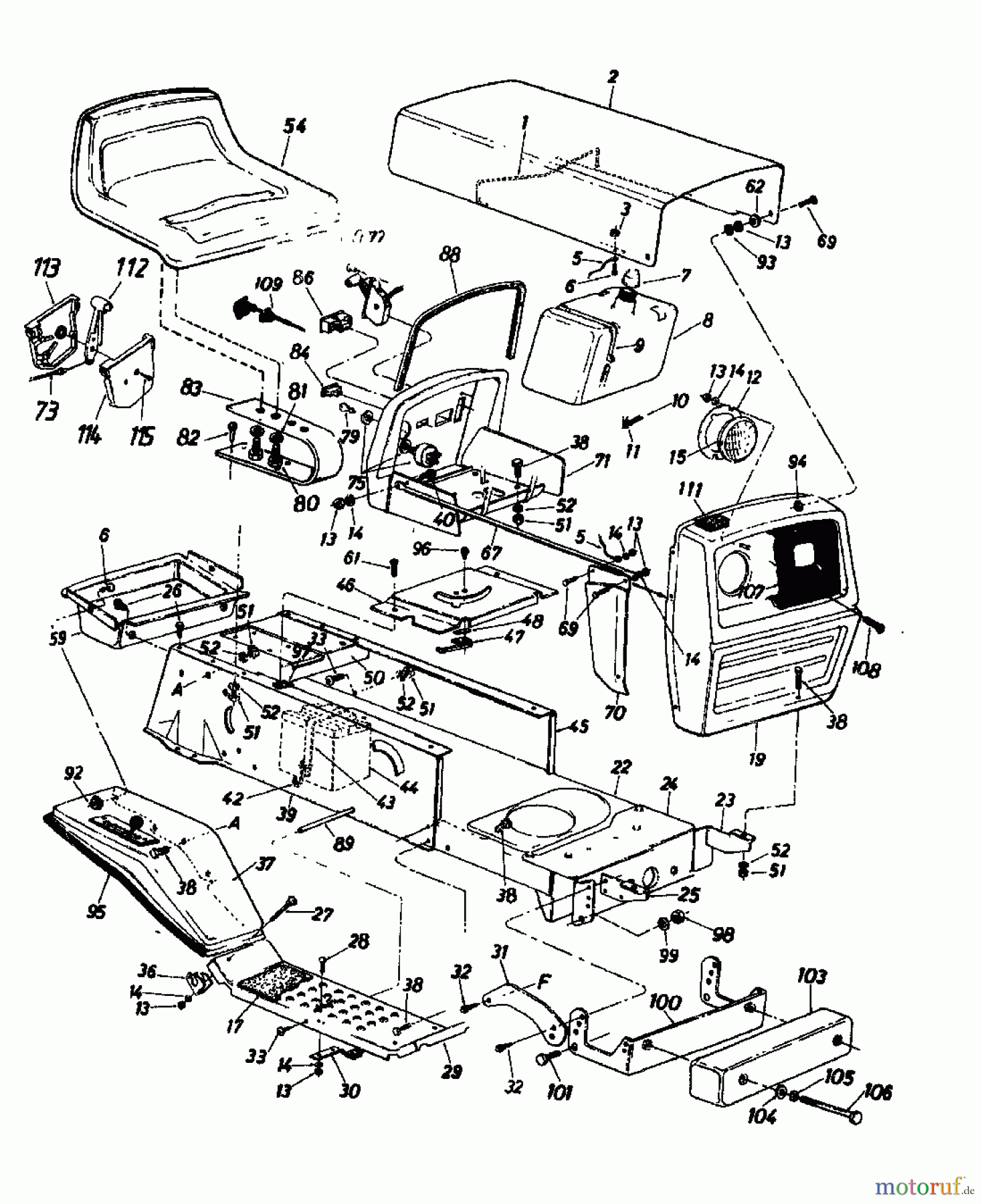 Novotrac Rasentraktoren NOVOTRAC 111 137-5670 (1987) Armaturenbrett, Motorhaube, Sitzwanne