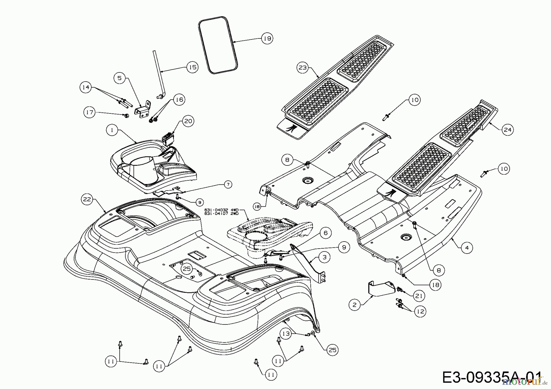Cub Cadet Kompakttraktoren HDS 5264 54AE52L-603  (2007) Sitzwanne, Trittbrett