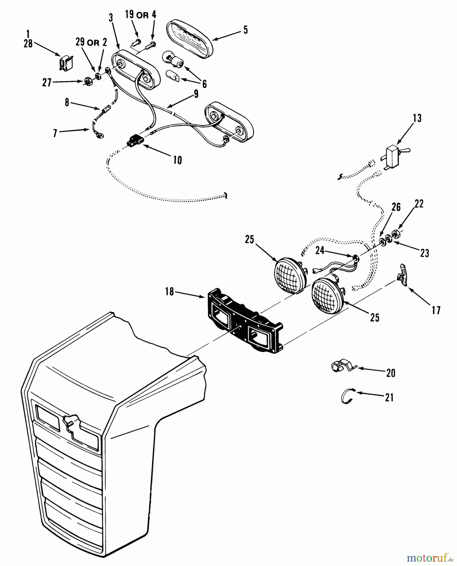 Toro Neu Mowers, Lawn & Garden Tractor Seite 1 01-19KE01 (C-195) - Toro C-195 Twin Automatic Tractor, 1982 HEAD AND TAIL LIGHTS